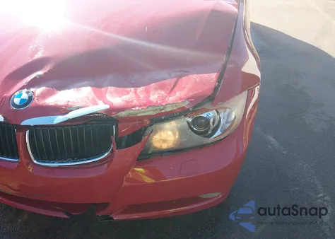 2007 BMW 328Xi z USA, uszkodzony, nr VIN WBAVC73597KP35861